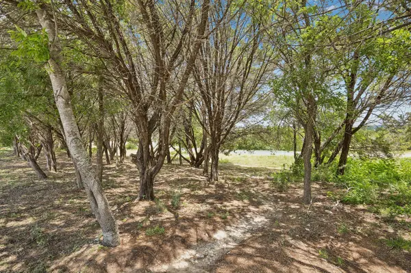 20701, 20703, 20705 Dawn DR, Lago Vista, TX 78645