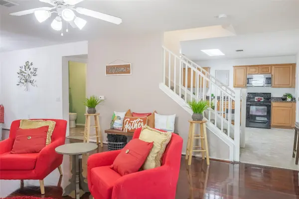 7504 Redrick DR, Austin, TX 78747