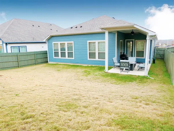 9621 EVENING CANOPY DR, Manor, TX 78653