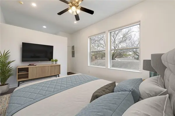 2601 E 7th ST #203, Austin, TX 78702