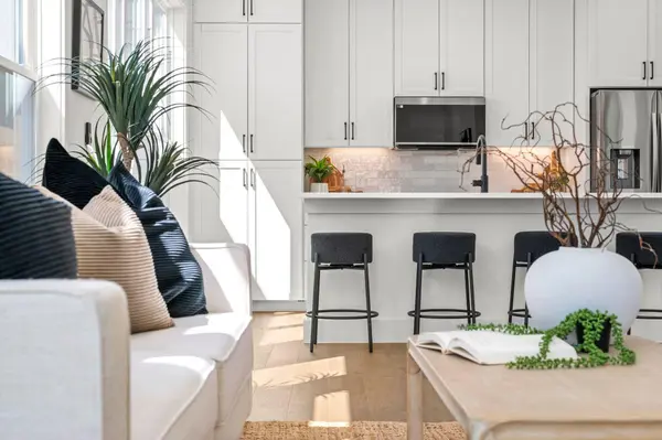 1407 Cedar Ave #2, Austin, TX 78702