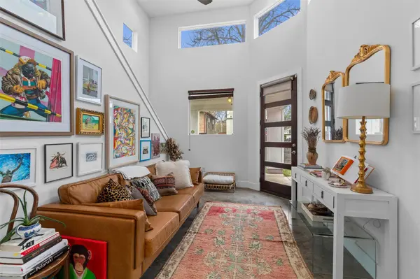 2514 E 4th ST #B, Austin, TX 78702