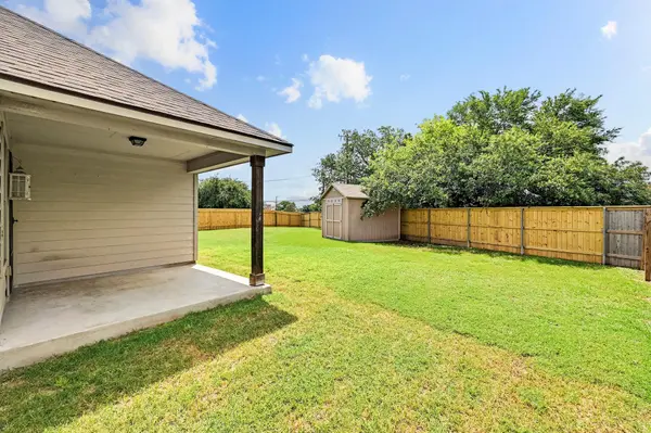 1441 Rainbow Parke DR, Round Rock, TX 78665
