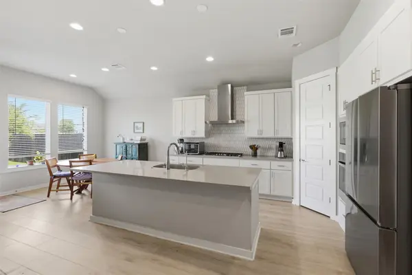 461 Coyote Creek WAY, Kyle, TX 78640