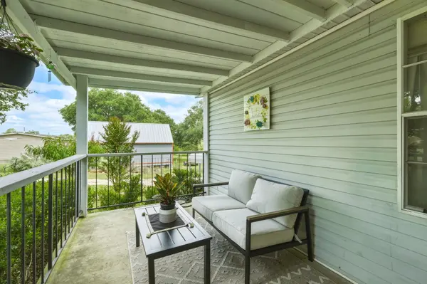 200 Autumn Ridge DR, Liberty Hill, TX 78642