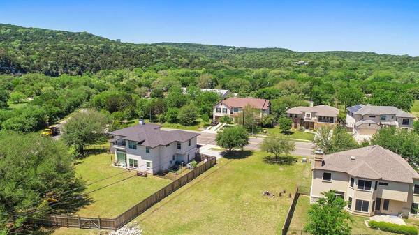 6204 Yaupon DR, Austin, TX 78759