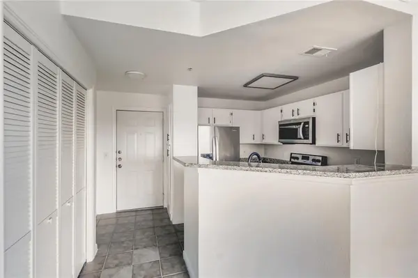 2320 Gracy Farms LN #835, Austin, TX 78758