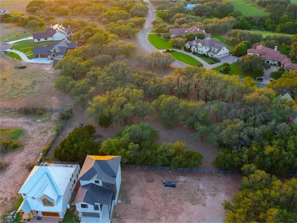26039 Masters PKWY, Spicewood, TX 78669