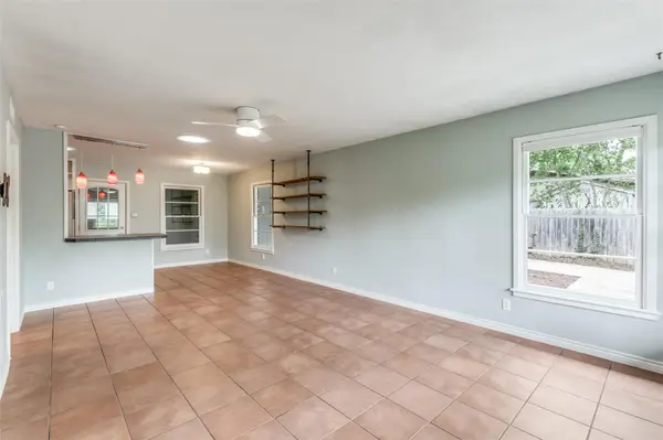 11504 Oakwood DR, Austin, TX 78753