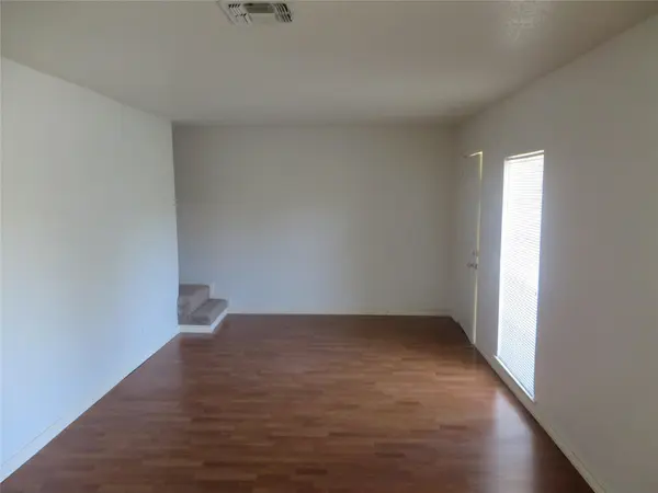 4511 W Village CT, Austin, TX 78744
