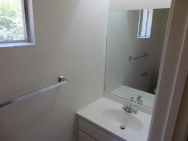 4511 W Village CT, Austin, TX 78744