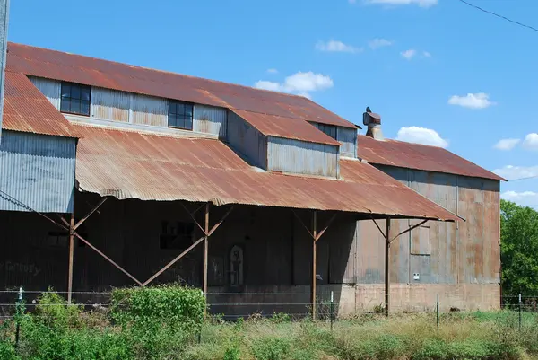 4275 Fm 1105 RD, Walburg, TX 78673