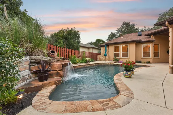 101 Indian Bend DR, Austin, TX 78734