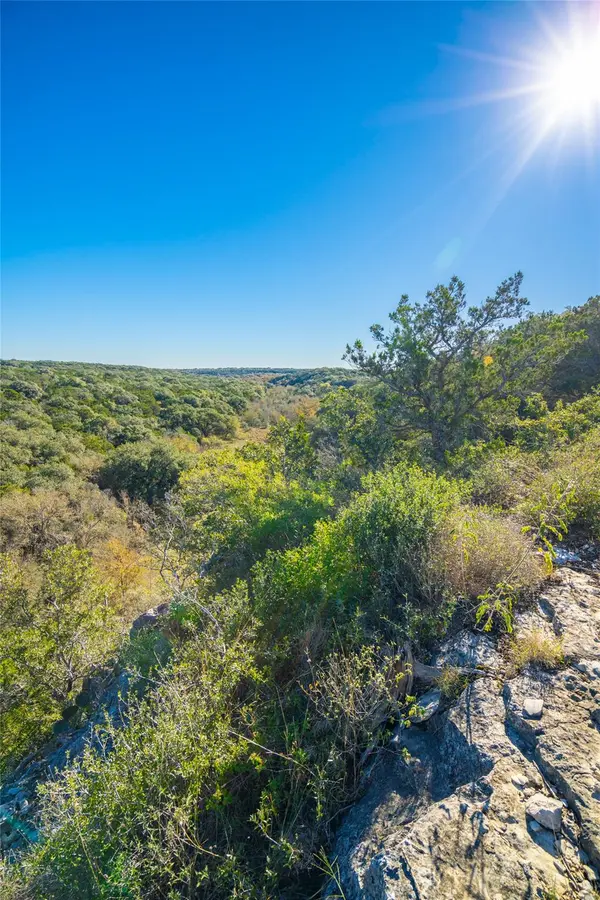00 Quail Run DR, San Marcos, TX 78666