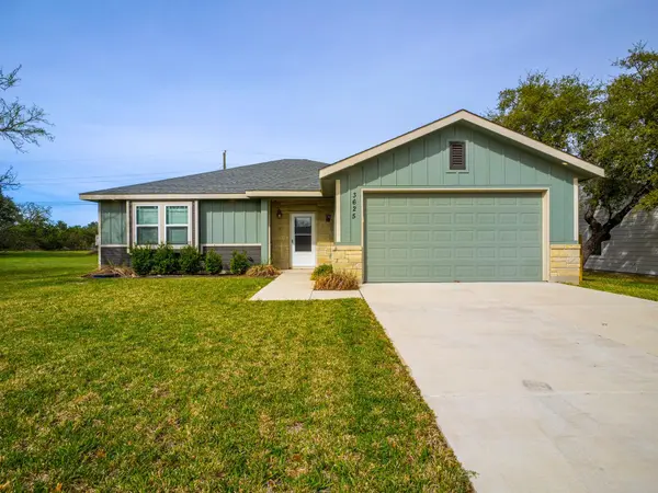 3625 Sagebrush TRL, Kingsland, TX 78639
