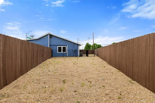 750 S Mays ST, Round Rock, TX 78664