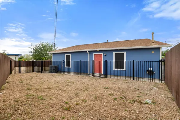 750 S Mays ST, Round Rock, TX 78664