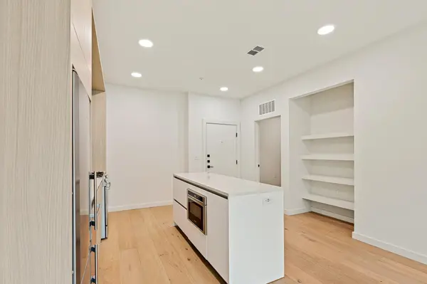 2209 S 1st ST #223, Austin, TX 78704