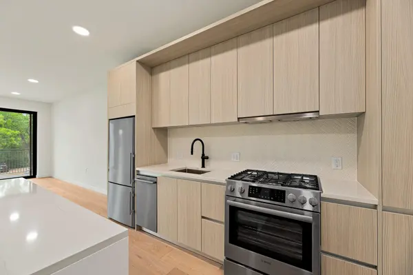 2209 S 1st ST #223, Austin, TX 78704