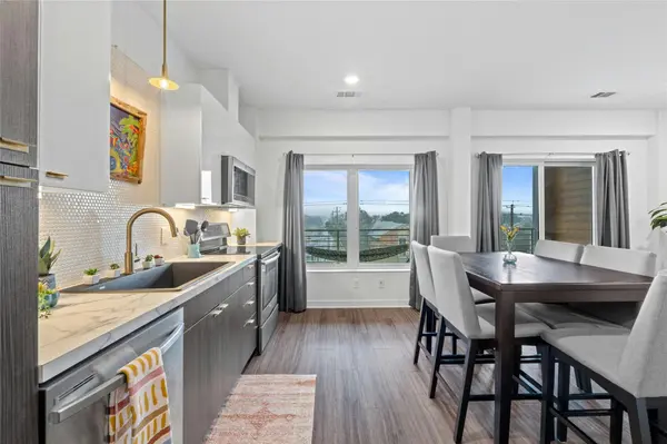 4361 S Congress Ave #402, Austin, TX 78745