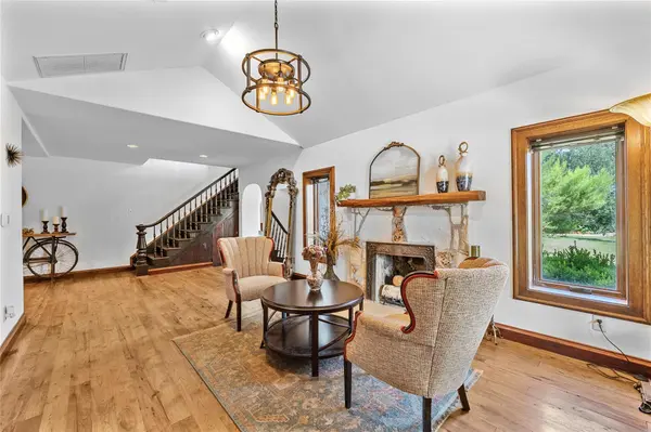 15805 Buddy Ave, Volente, TX 78641