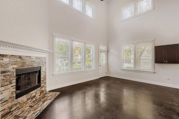 2930 Grand Oaks LOOP #2101, Cedar Park, TX 78613