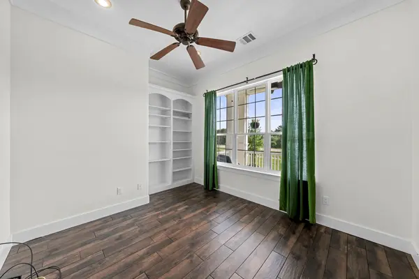 520 Goodnight TRL, Dripping Springs, TX 78620