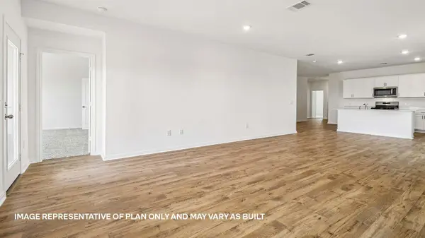 25521 Farmers Crop LN, Elgin, TX 78621