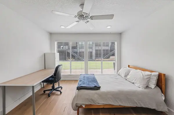 909 Reinli ST #118, Austin, TX 78751