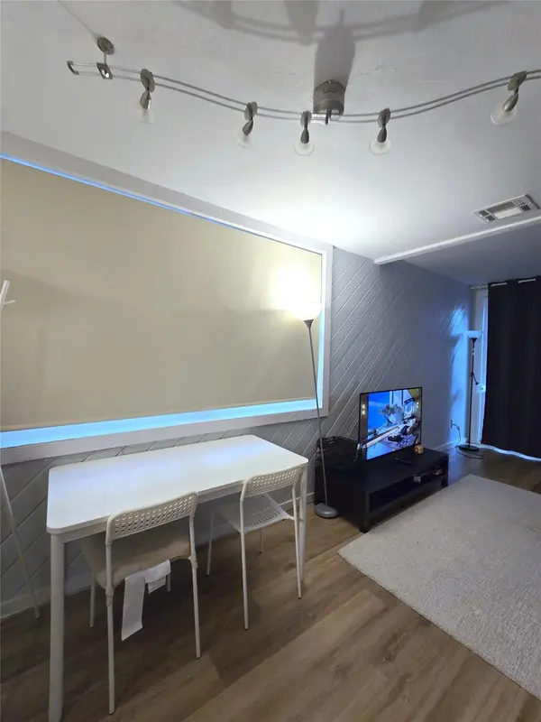 7122 Wood Hollow DR #56, Austin, TX 78731