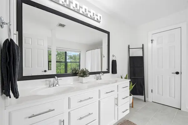 485 Bella Vista CIR, Kyle, TX 78640