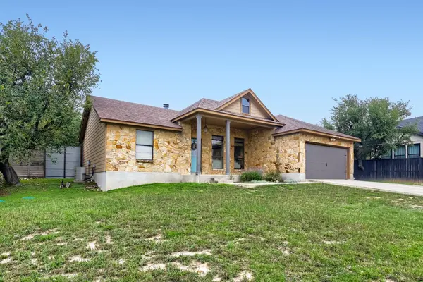 10213 Thomas LN, Dripping Springs, TX 78620