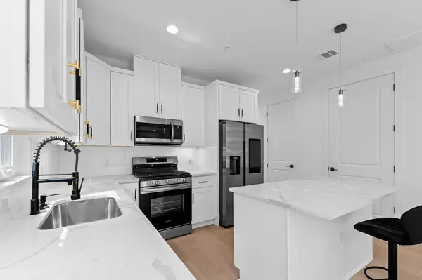 5305 Ledesma RD #4, Austin, TX 78721