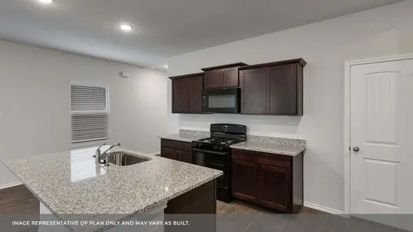 1952 Arbuckle DR, Leander, TX 78641