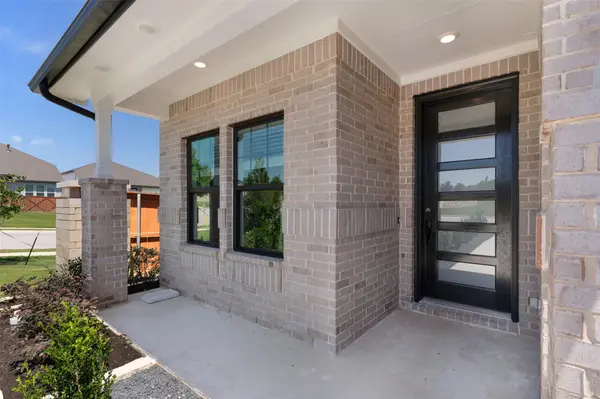 301 West Faulkner ST, Liberty Hill, TX 78642
