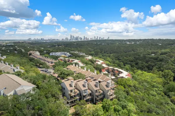 1741 Spyglass DR #1-127, Austin, TX 78746