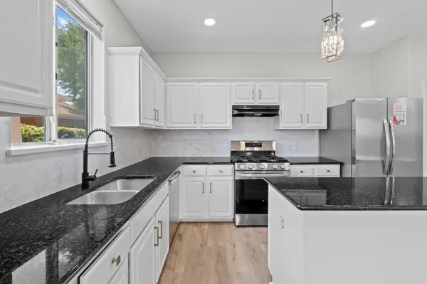 3207 Wickham LN, Austin, TX 78725