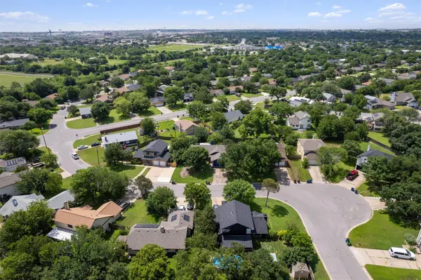 1520 Clearview LOOP, Round Rock, TX 78664