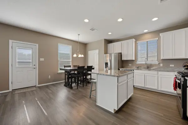 412 Perryville LOOP, Liberty Hill, TX 78642