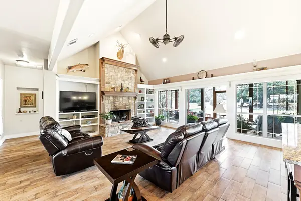 225 Blue Water CV, Wimberley, TX 78676