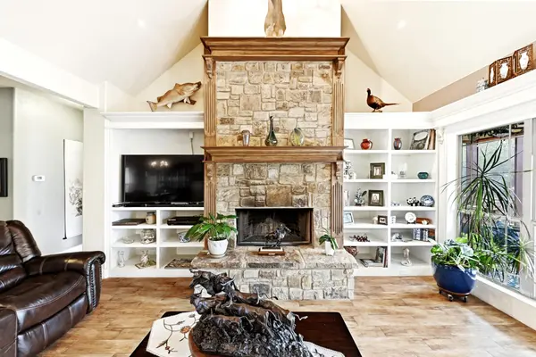 225 Blue Water CV, Wimberley, TX 78676