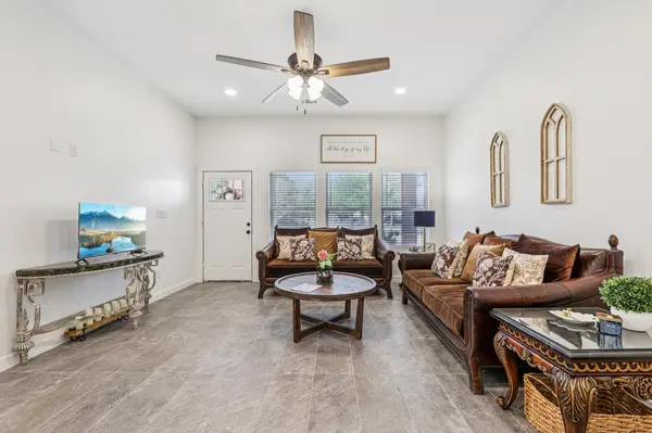 117 Golf Crest DR #C, Wimberley, TX 78676