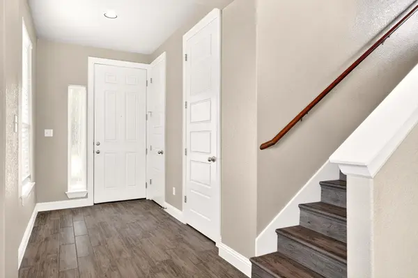 205 Oakstone DR, Georgetown, TX 78628