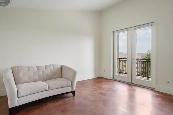 911 Keith LN #15, Austin, TX 78705