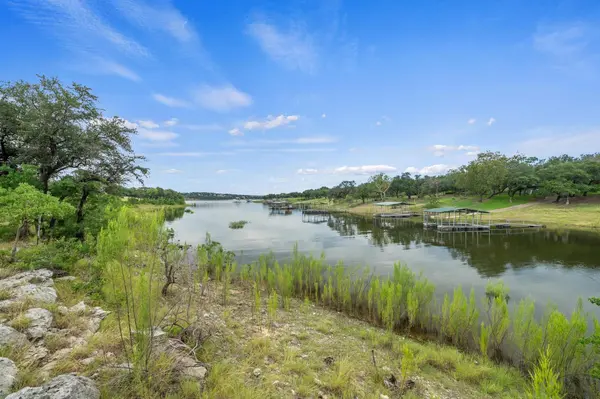 1901 Valentino CV, Spicewood, TX 78669