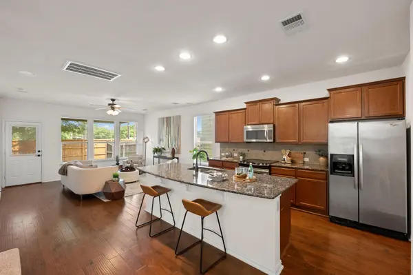 10028 Wading Pool PATH, Austin, TX 78748