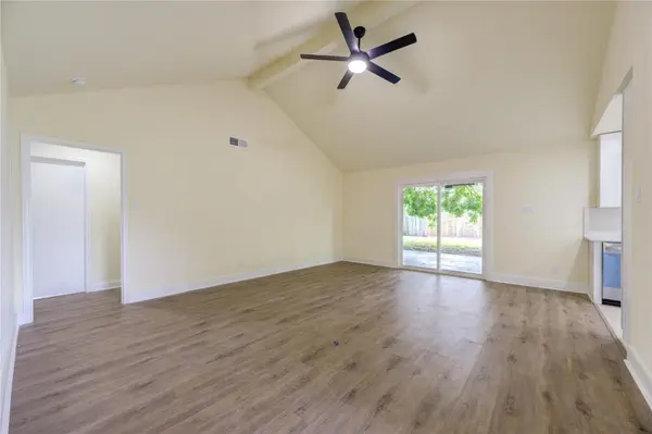 10618 Braewick DR, Houston, TX 77096