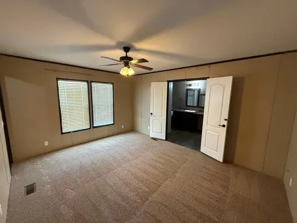 219 The Ranch RD #B, Del Valle, TX 78617