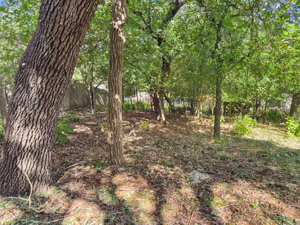 105 Yaupon CT, San Marcos, TX 78666