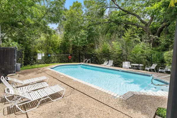 3839 Dry Creek DR #106, Austin, TX 78731